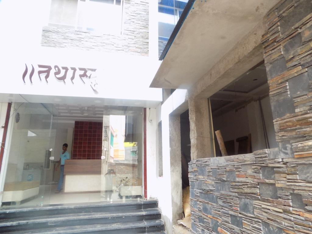 Hotel Tathastu Ujjain Buitenkant foto